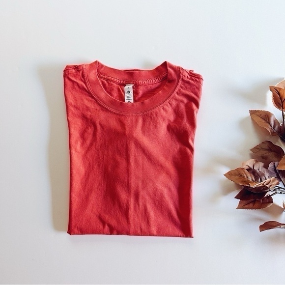 Lululemon Orange Red Oversized T-Shirt - Picture 4 of 4